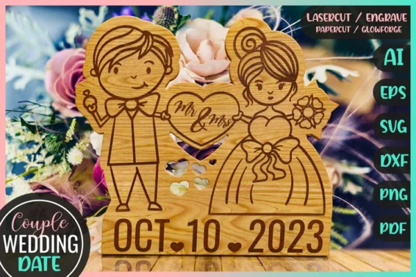 Linda Pareja De Senores Y Senoras Sosteniendo Un Corazon Creativo Digital