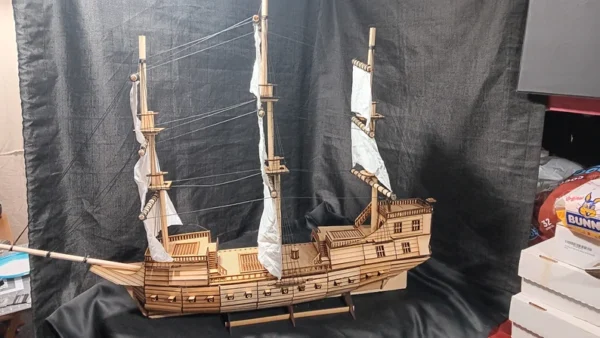 Planos Con Manual De Armado De Modelo En Miniatura De Velero Escala De 28 Mm Creativo Digital